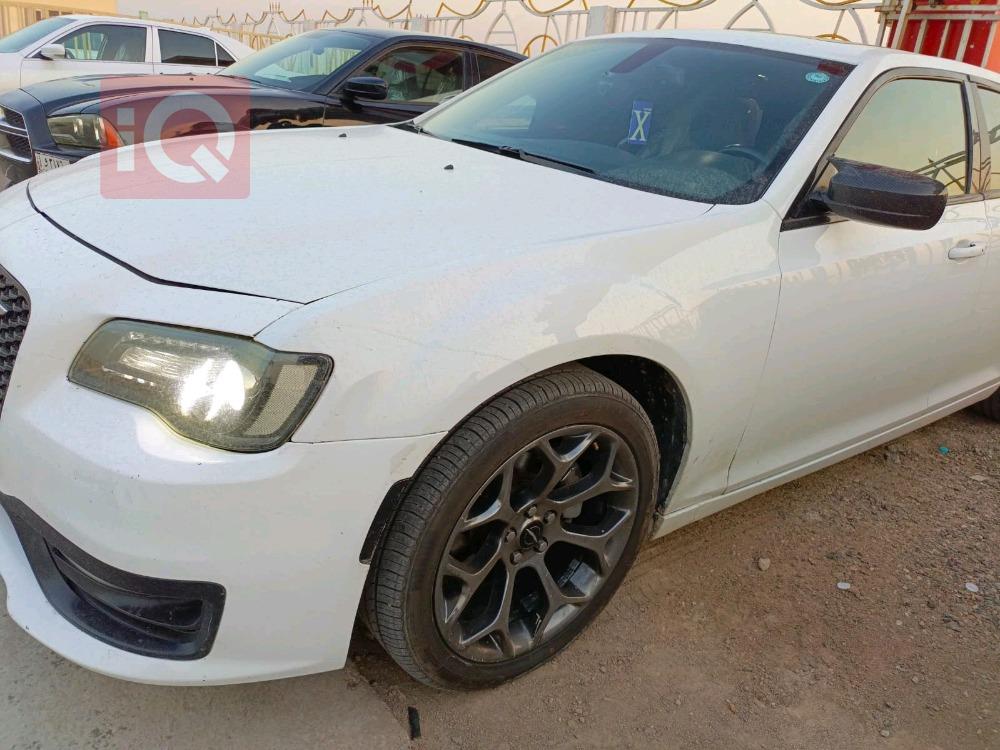 Chrysler 300